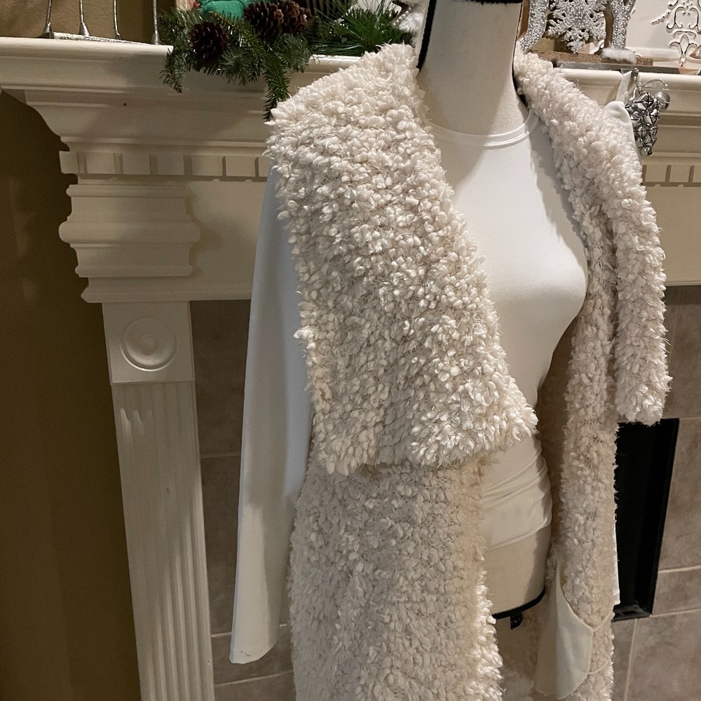 Cream Colored Altar’d State Sherpa Open Front Vest with Pockets - Size Medium